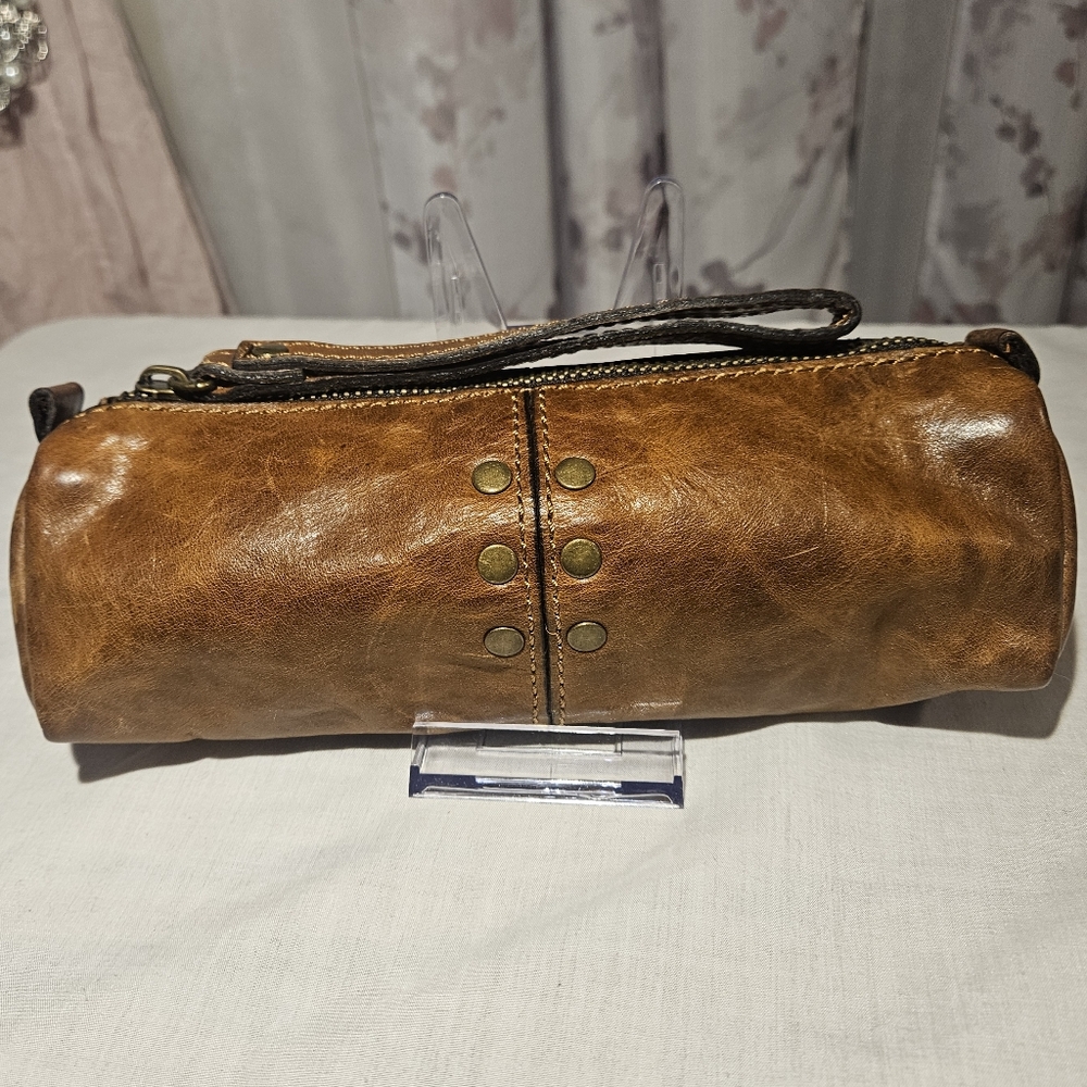 Patricia Nash Tan Leather Wristlet - Like NEW - Picture 5 of 5
